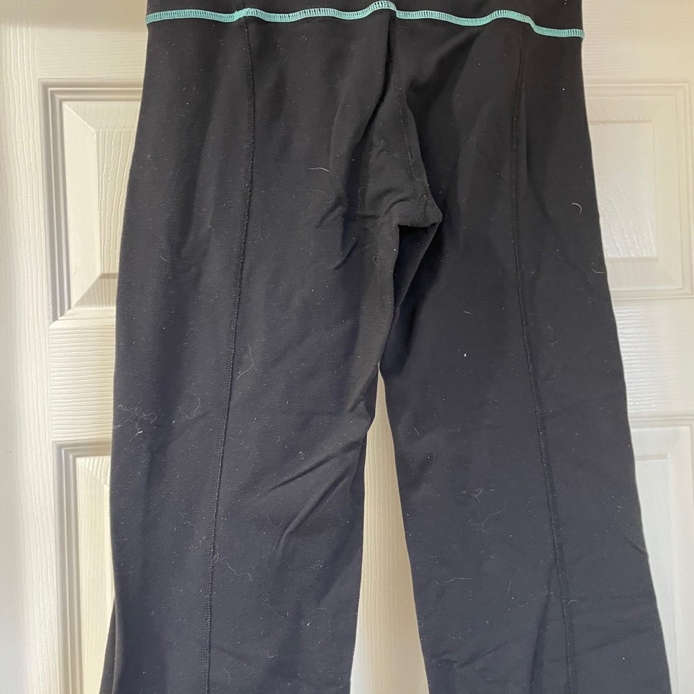 Lululemon workout pants - Picture 5 of 13